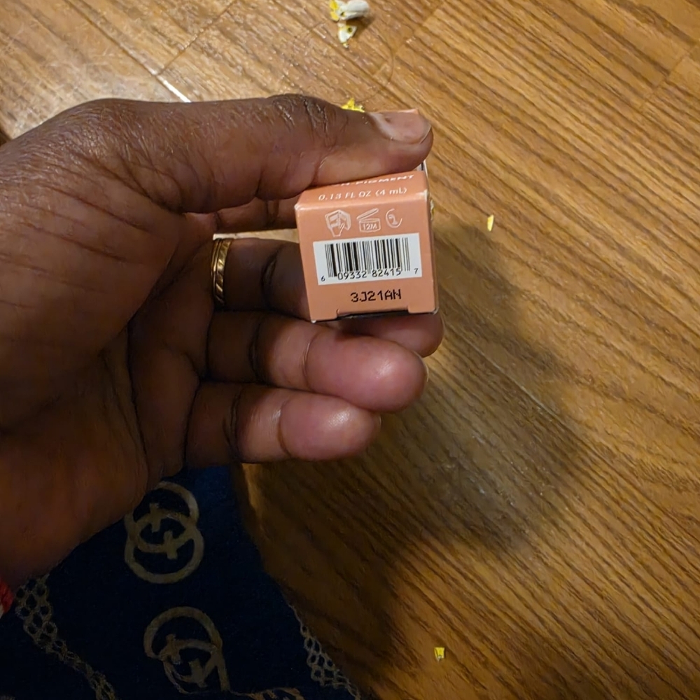 e.l.f. Camo Liquid Blush - Warm Terracotta / Peach Brown - Picture 7 of 7